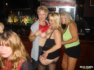 Real Tampa Swingers Dallas Diamondz, Dee Delmar, Kristine Cumz, Mandi McGraw - 14